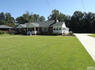 4 Duvalle St, Summerton, SC 29148