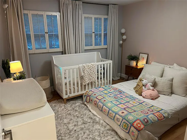 2111 Paddock Cir — Photo 16
