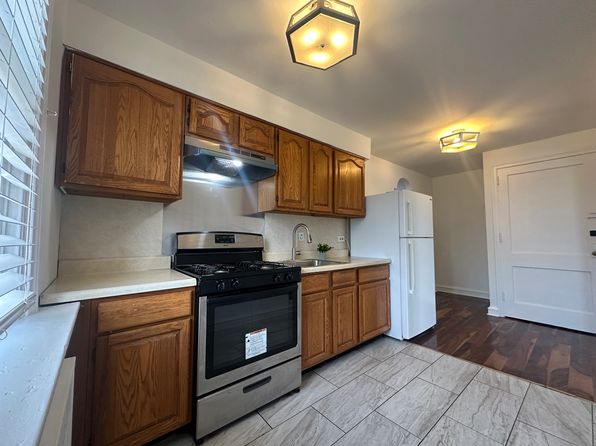4401 Oakmont St FLOOR 2