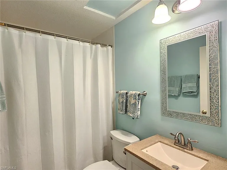 818 Tanbark Dr #102 — Photo 17