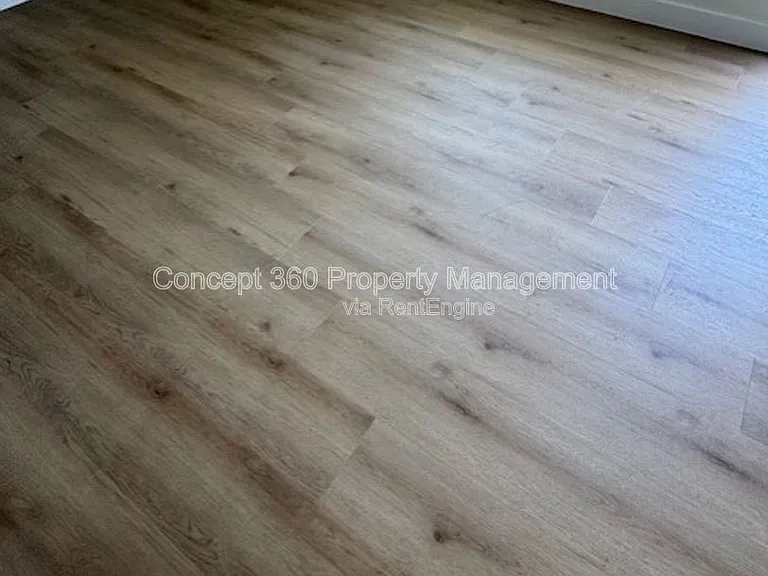 1021 Ohio Ave #7 — Photo 7