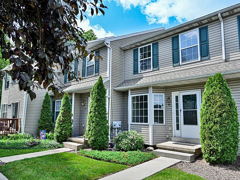 56 Horseshoe Dr — Photo 32