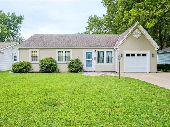 1610 Brookside St, Saint Joseph, MO 64506