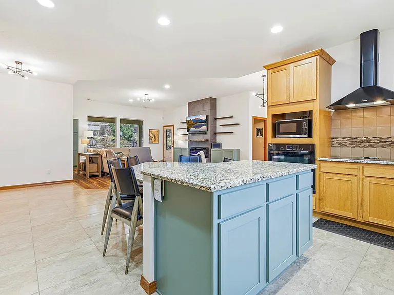 477 Heritage Hills Dr — Photo 17