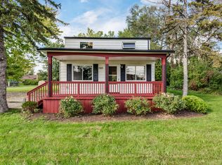 1563 E Wattles Rd, Troy, MI 48085