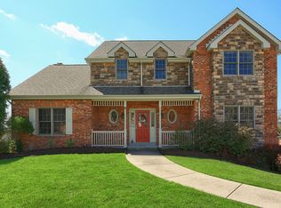 194 Oakview Dr, Cranberry Township, PA 16066