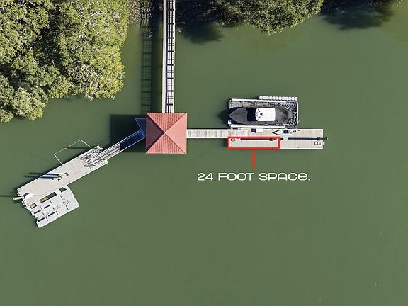 4th image of 670 Distant Island Drive