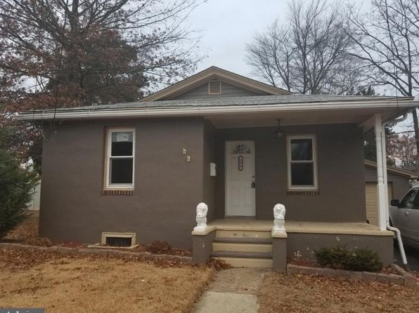 356 E Holly Ave