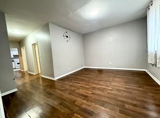 2228 W 18th Pl APT 1F, Chicago, IL 60608