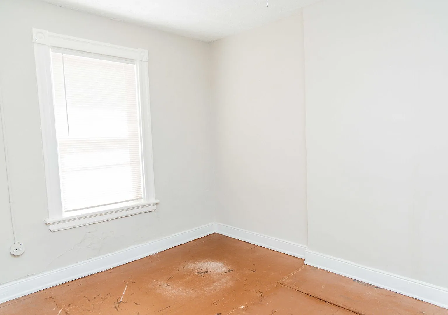 14 S Plum St — Photo 3