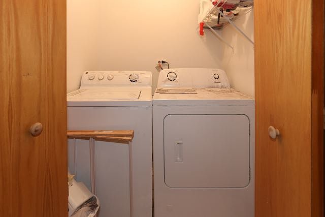 1st image of 3511 N Ravenswood Ave