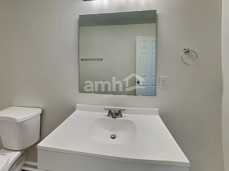 11812 Village Pond Dr — Photo 14