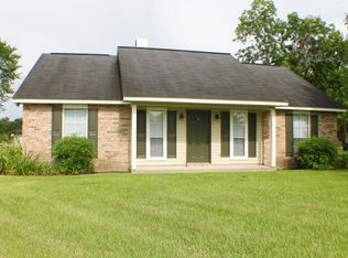 3159 Oakland Rd, Lakeland, LA 70752