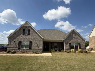 1385 Witherspoon Dr, Prattville, AL 36066