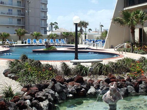 2nd image of 2100 Gulf Blvd Unit 505