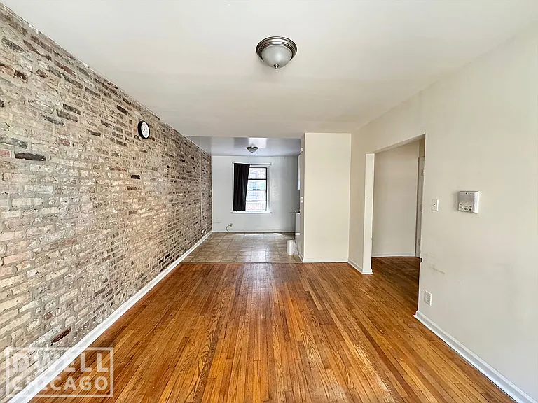 3309 W Fullerton Ave #1A — Photo 2