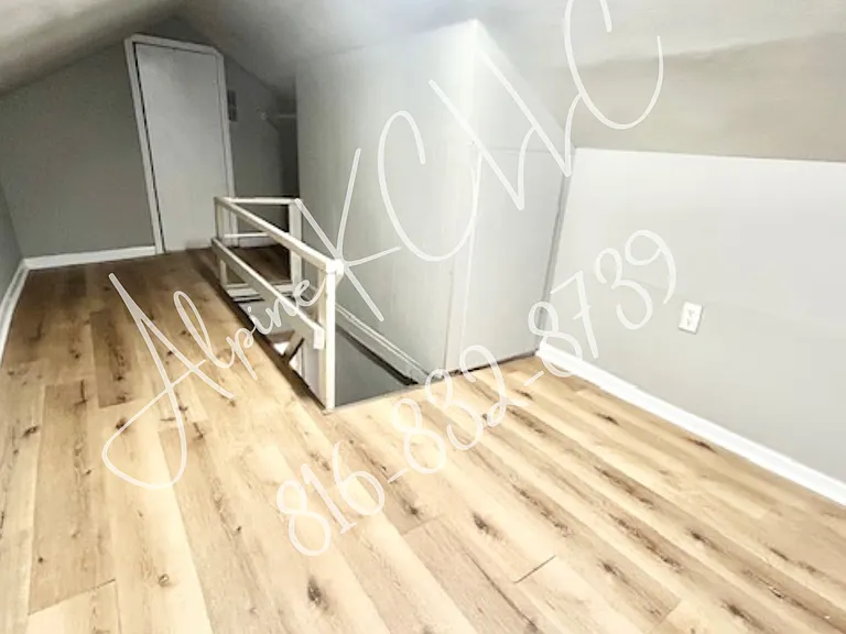 1804 S Evanston Ave — Photo 4