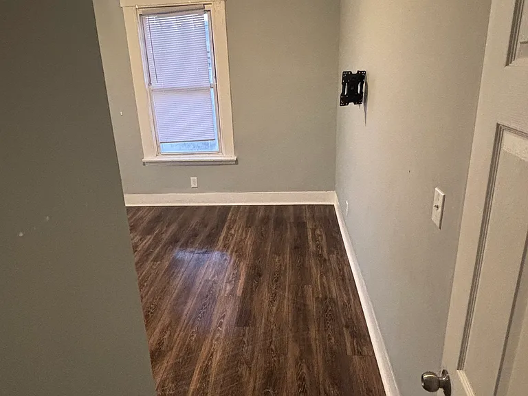 233 Columbus Ave #2 — Photo 4