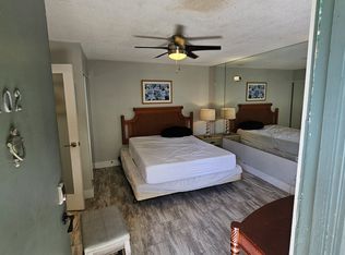 447 Nahua St #206, Honolulu, HI 96815