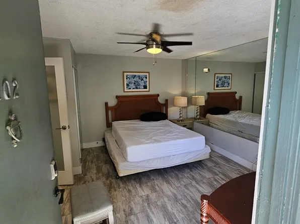 447 Nahua St, Honolulu, HI