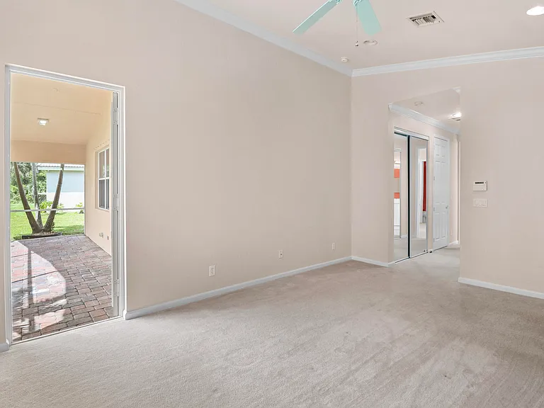 1196 SE Fleming Way — Photo 33