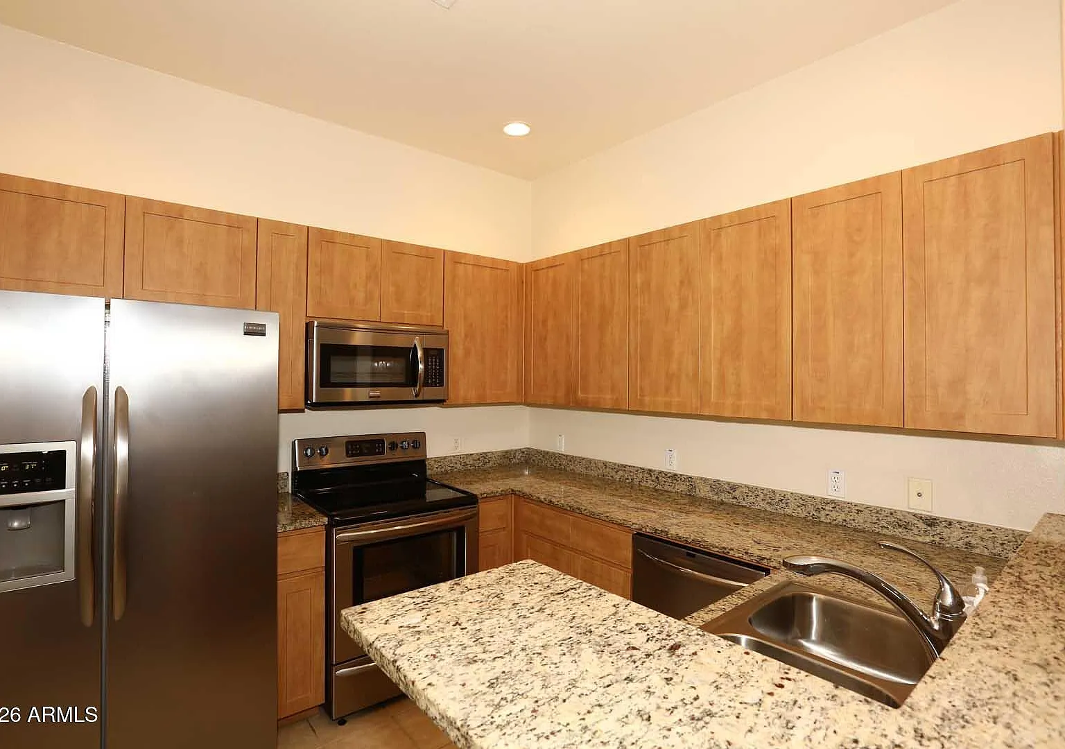 2 bed, 2.0 bath, 1121 sqft, $2,250 — Photo 4