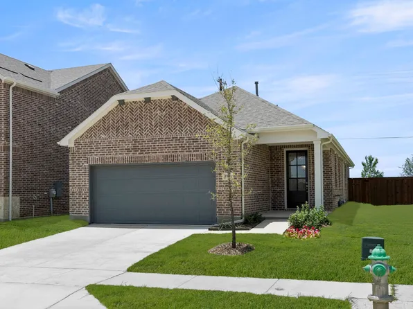 5941 Laurel Lake Ln, Pilot Point, TX 76258