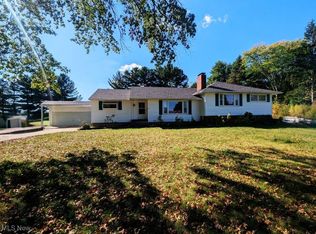 3198 Erhart Rd, Litchfield, OH 44253