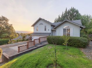 1752 NE Foothill Blvd, Grants Pass, OR 97526