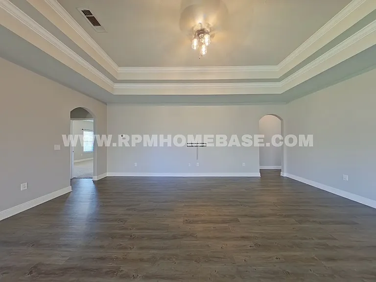 432 Chickadee St — Photo 5