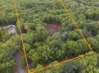 836 E Beamish Rd, Midland, MI 48642