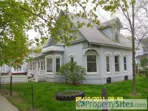 402 E Grand St, Hastings, MI 49058