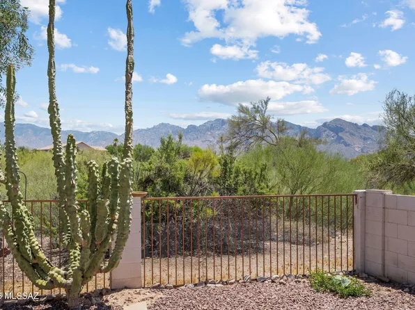 10990 N Double Eagle Ct, Tucson, AZ 85737