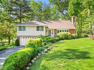 366 Forest Ave, New Rochelle, NY 10804