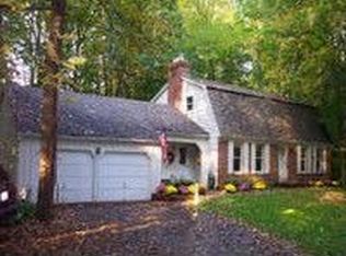 7540 Surrey Ln, Victor, NY 14564