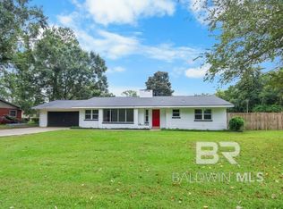 419 W Myrtle Ave, Foley, AL 36535