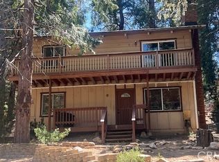 31375 Cedarwood Dr, Running Springs, CA 92382