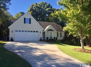 20 Foxhound Ct, Benson, NC 27504