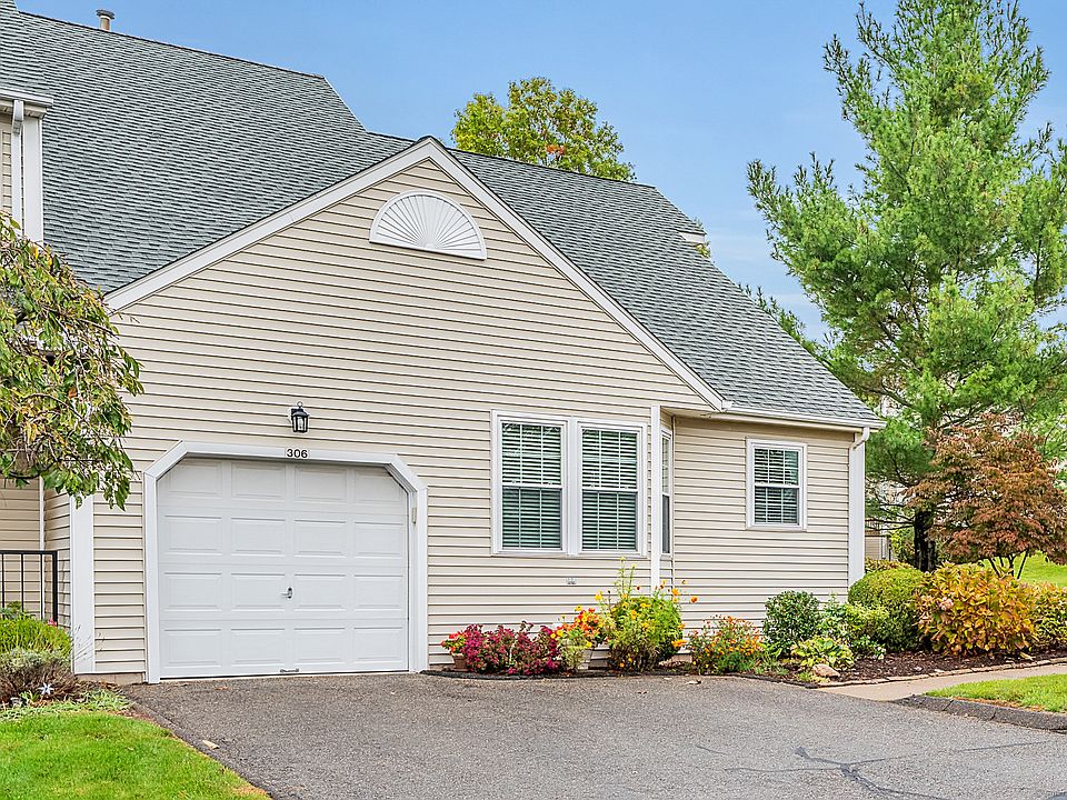 1st image of 306 Gray Fox Lane #306