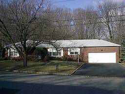 1st image of 23 Oak Ave