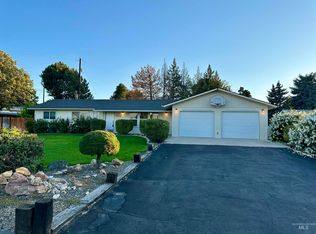 3827 Skyline Dr, Nampa, ID 83686
