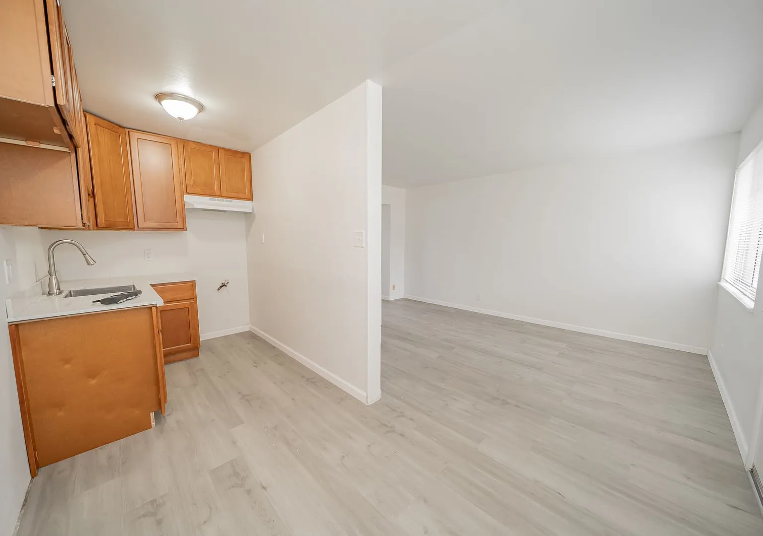Orchard Apartments — Photo 4