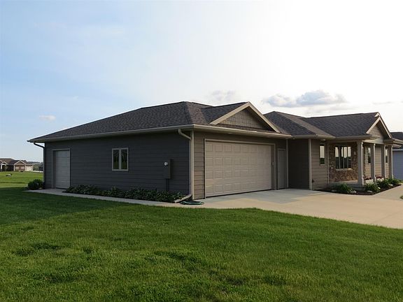 3rd image of 502 Nicklaus Dr