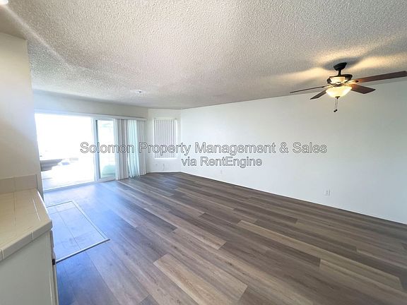 3rd image of 500 N The Strand Unit 42