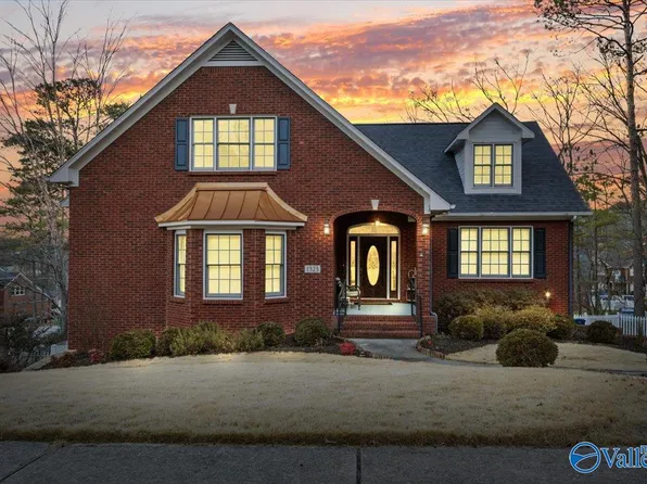 1323 Shadow Ridge Dr SE, Huntsville, AL 35803