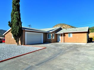 6017 Rodeo Dr, Riverside, CA 92509