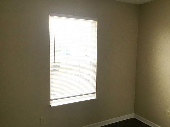 3rd image of 2388 Foxtail Dr