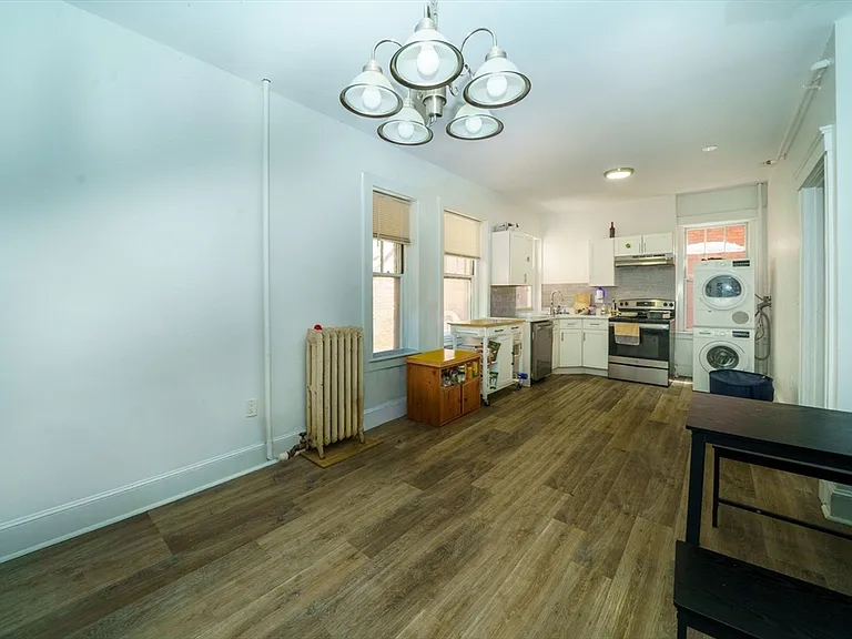 50 Englewood Ave #1 — Photo 4