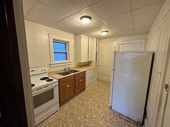 5th image of 429 S Broad St APT 1L
