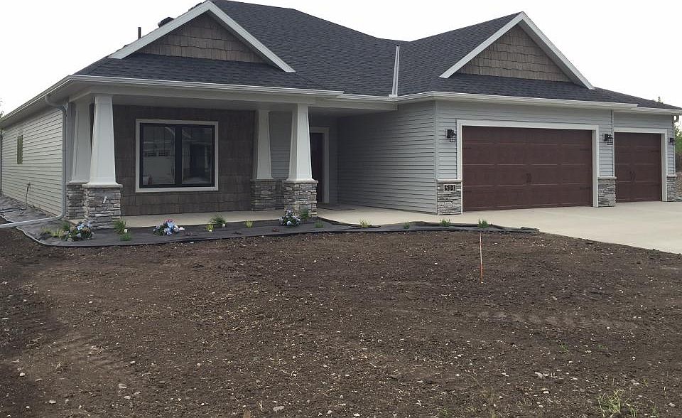 1st image of 513 Lanigan Way SE